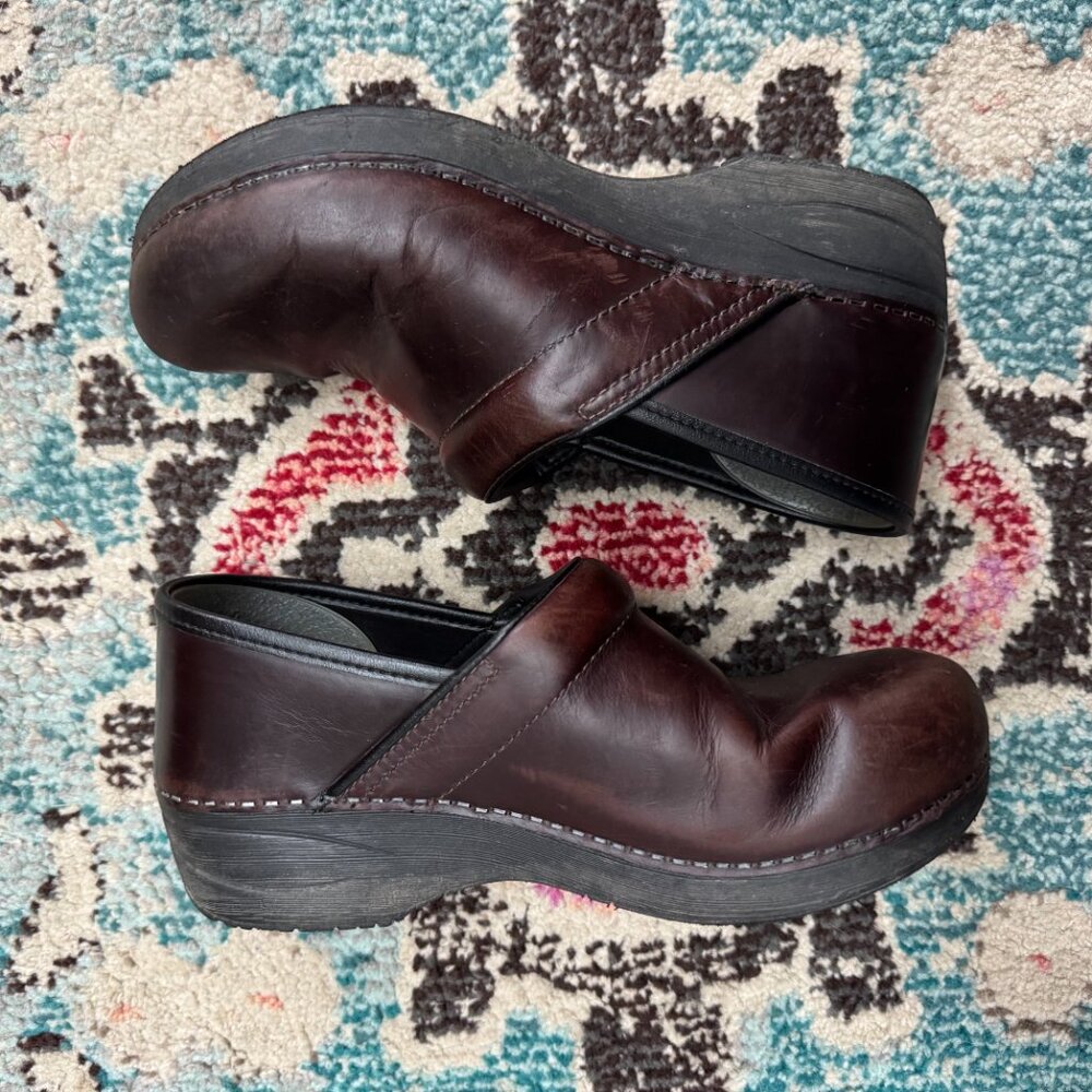 Dansko Clogs XP 2.0 Brown Waterproof Size 38